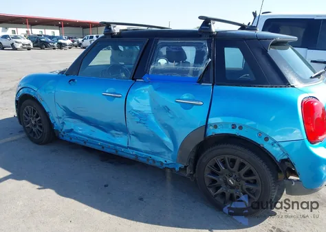 2017 Mini Hardtop Cooper из США, поврежденный, VIN WMWXU1C39H2F77401